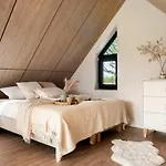Nalas Z Widokiem 木屋 *